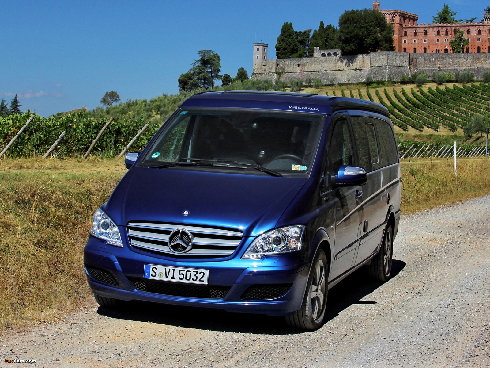 Photos of Mercedes-Benz Viano Marco Polo by Westfalia (W639) 2010 (1600 x 1200)
