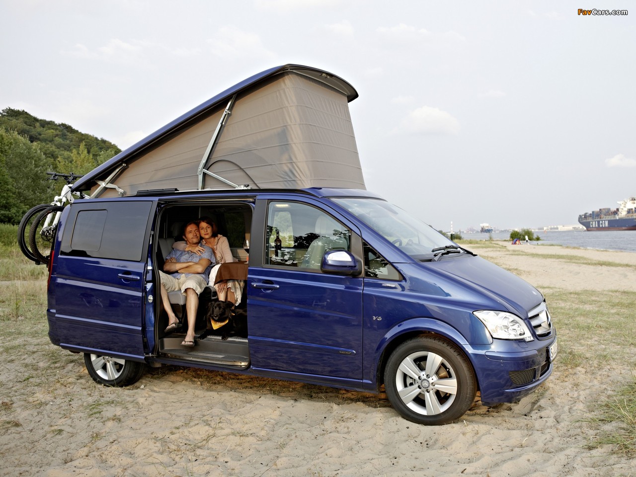 Mercedes-Benz Viano Marco Polo by Westfalia (W639) 2010 wallpapers (1280 x 960)