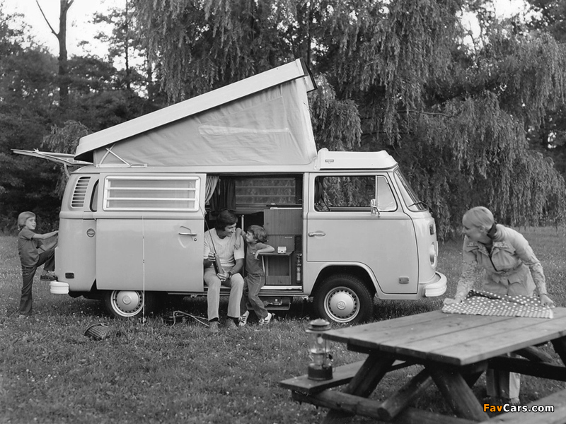 Volkswagen T2 Camper by Westfalia wallpapers (800 x 600)