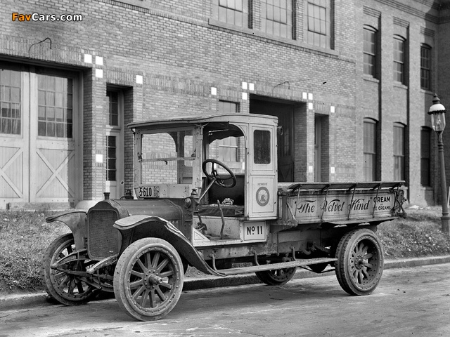 Images of White 15 Truck 1920 (640 x 480)