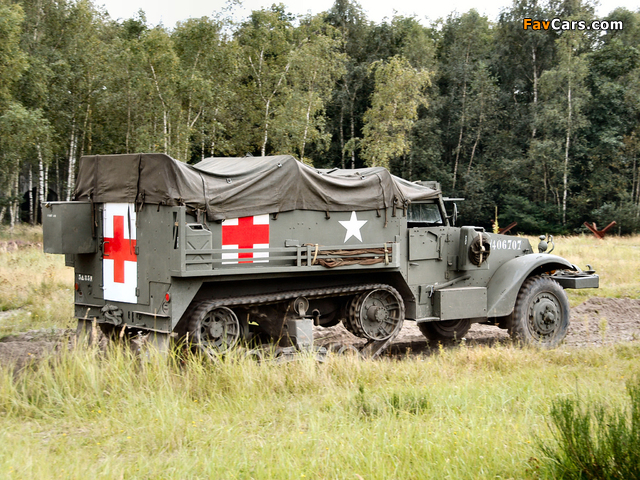 White M3 Half-track Ambulance 1940–45 pictures (640 x 480)