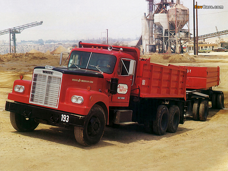 Images of White Western Star 6x4 1967 (800 x 600)