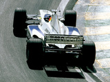 Images of BMW WilliamsF1 FW22 2000