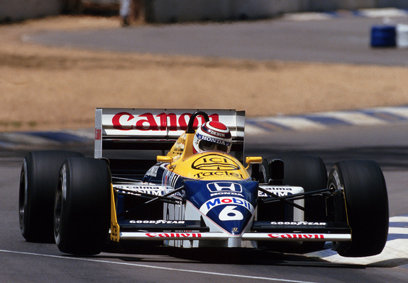 Images of Williams FW11 1986