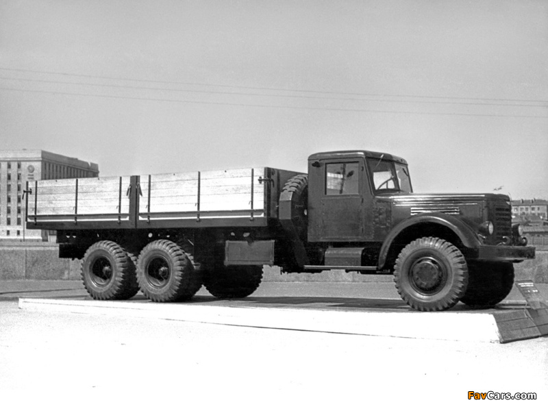 Photos of YAAZ 210 1951–58 (800 x 600)