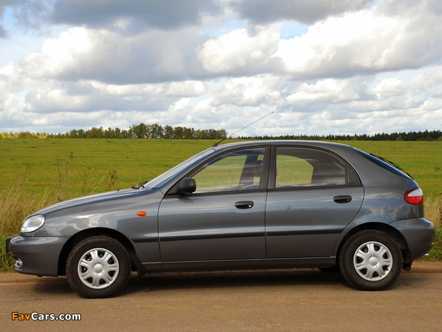 Pictures of ZAZ Chance Hatchback (D5) 2009 (640 x 480)