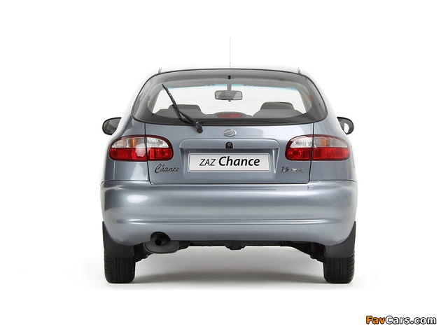 ZAZ Chance Hatchback (D5) 2009 photos (640 x 480)