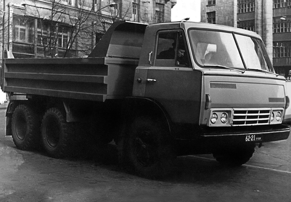 Pictures of ZiL 170 1971